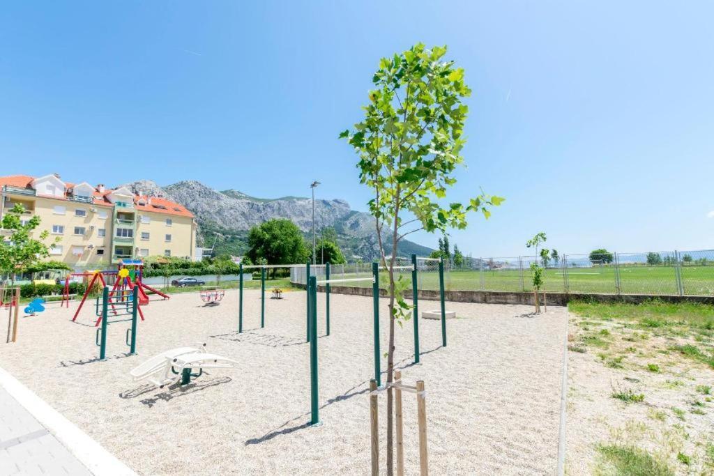 Apartment Pepalo,Omis Free Parking Kültér fotó
